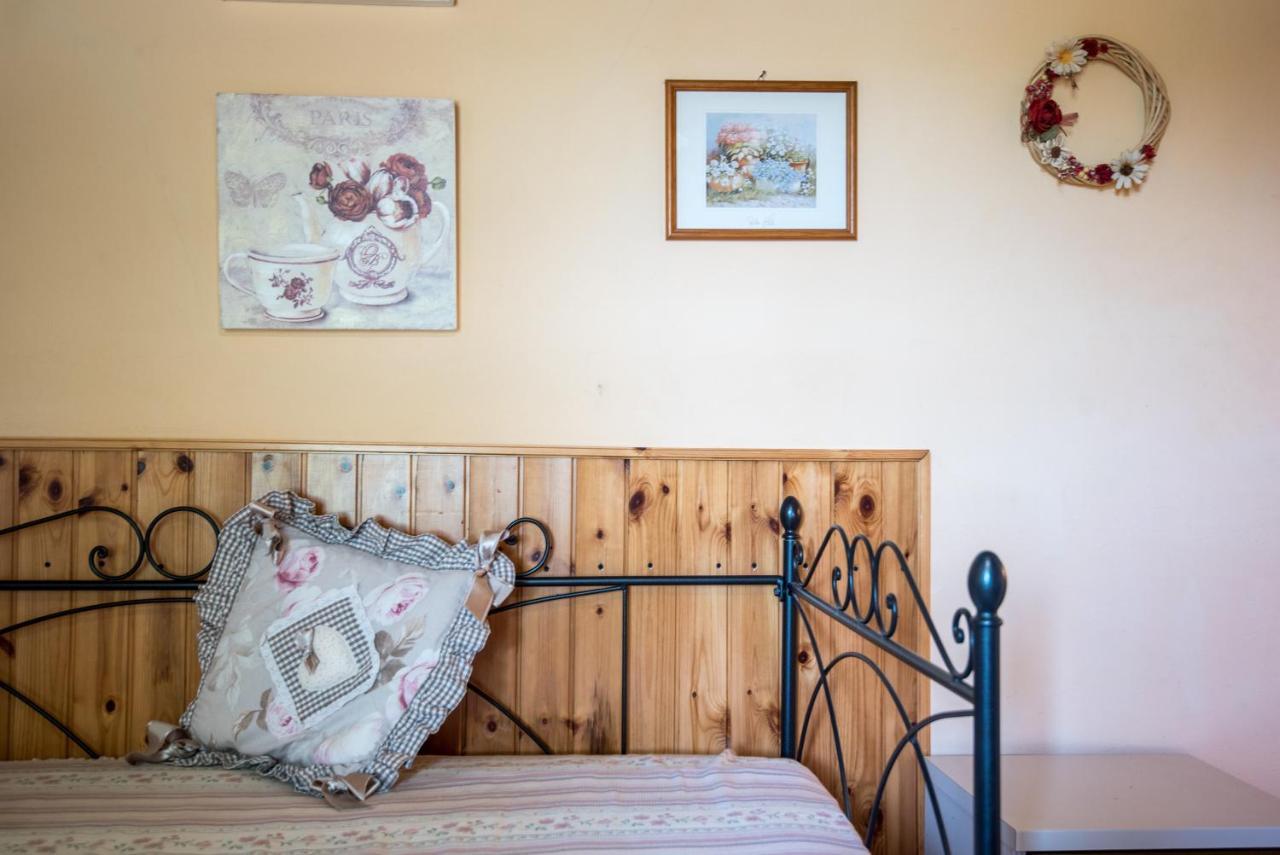 Villa Poggio Primo - Bilocale Cavaliere à Castiglion Fibocchi Extérieur photo